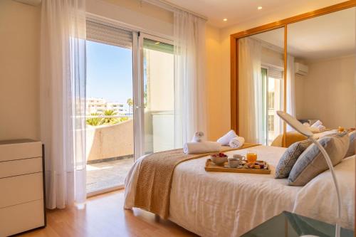 Beach Apartment - Pool - 6px - A/C