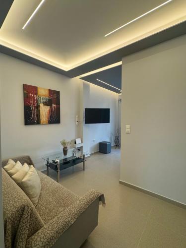 Ilias House