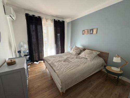 Bel appartement (2p) en plein Centre d’Antibes
