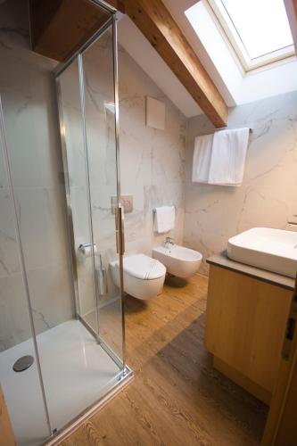 Un baño de Hotel Cirelle Suite & Spa