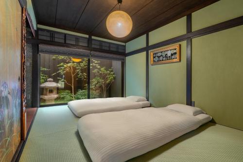 鶴Inn 梅田 天王寺 大阪城直通 バス2 トイレ2 最大8名 JR寺田町9分 花時居