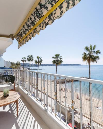 L'Infini Panoramic Sea View Waterfront