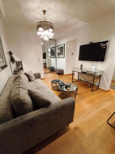 New Luxury Residence in centar with private parking in the garage