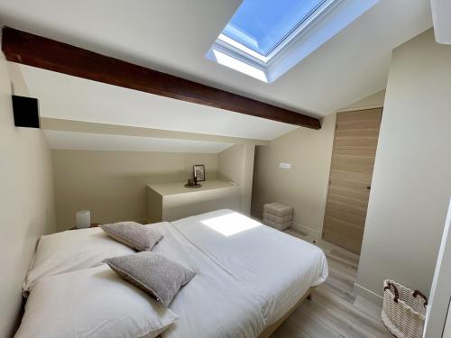 Nice house with sunny terrace and AC