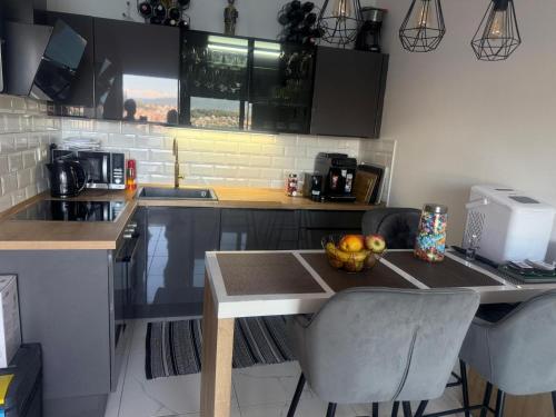Seaesta Holiday - Luxury apartment seaview