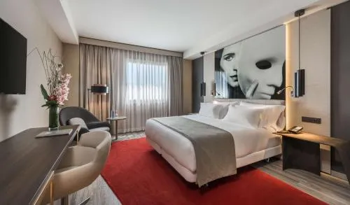 NH Collection Madrid Suecia photo 10