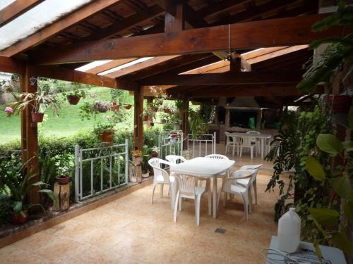 Foto de la galería de Chalet familiar adosado Rosas Rojas en Villa Gesell