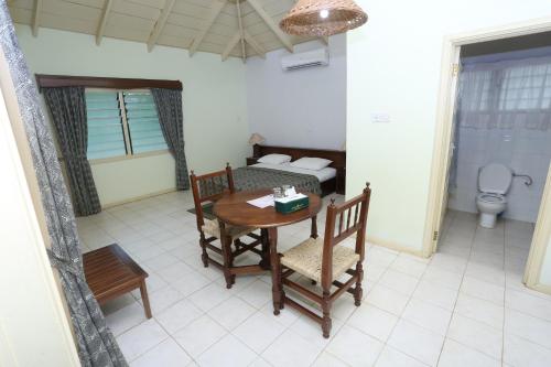 Vannituba majutusasutuses Anomabo Beach Resort