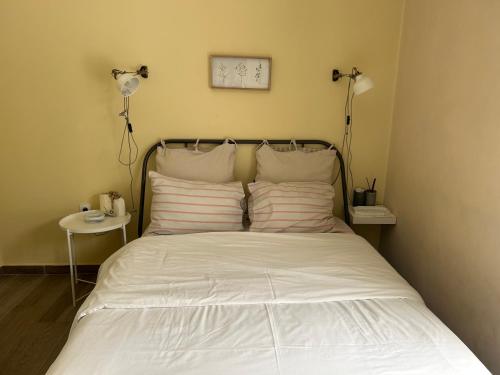 A cozy, 46 sqm flat three minutes from the sea