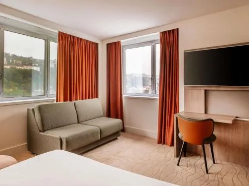 Novotel Lyon Centre-Confluence Bord de Saone photo 30