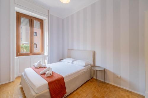 Velvet & Marble - Stylish Luxury City Center Apartment