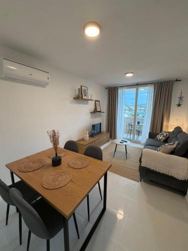 Apartment in Calpe with pool and other amenities