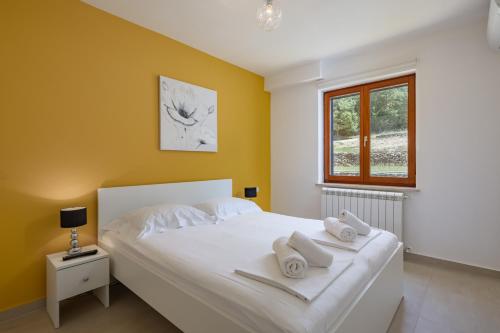 Seaview Pool House Mytilus - Happy Rentals