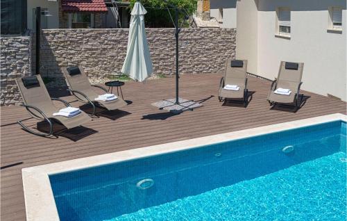 Gorgeous Home In Sibenik