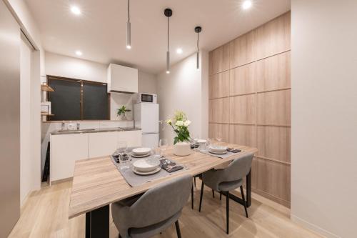Sunamachi Comfort Residence - Spacious 4BR House for up to 10Guests