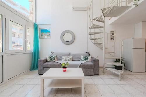 Kalimera Beach Apartments ,Town Experience