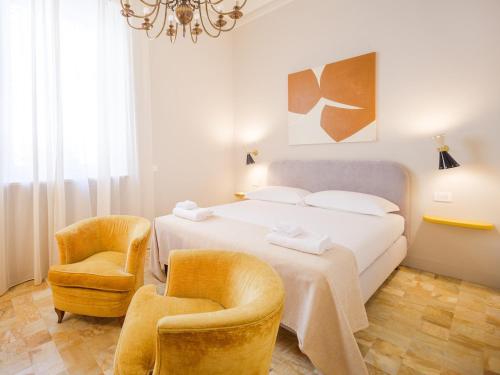 Gigliola - Elegant Apartment with Private Patio