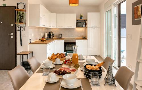 Stunning Apartment In Stancija Portun With Wifi