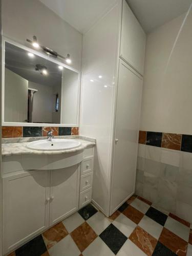 Francos Catedral Olehousing