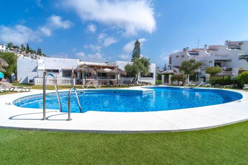 Tropicana 6C by Casasol - Townhouse with Sea Views, Terrace and BBQ
