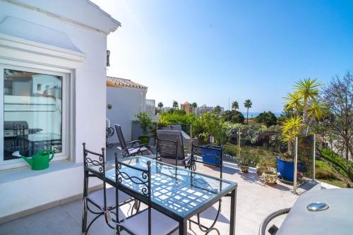 Tropicana 6C by Casasol - Townhouse with Sea Views, Terrace and BBQ