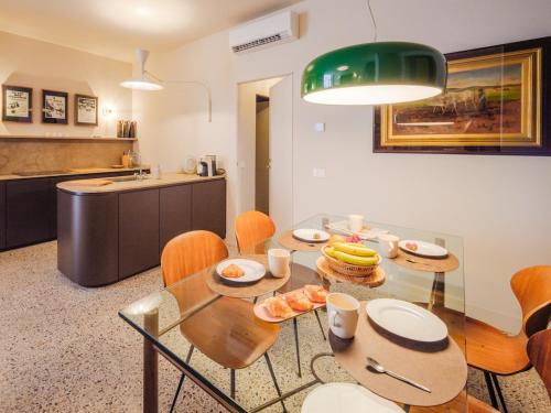 Sissi - Spacious Apartment with Large Living Area