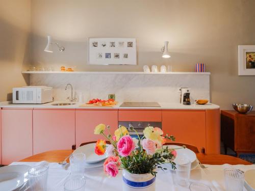 Clara - Terrace Apartment Among Lemon Trees
