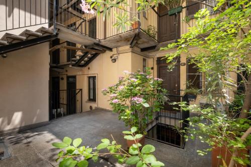 Brera, corso Garibaldi, cozy studio