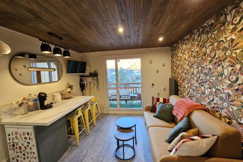 Studio with balcony - near lake