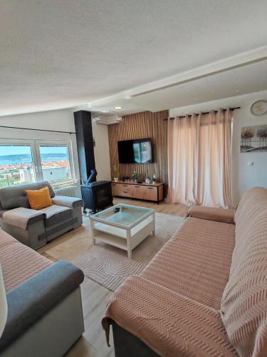 Villa Apartments Brečić 1