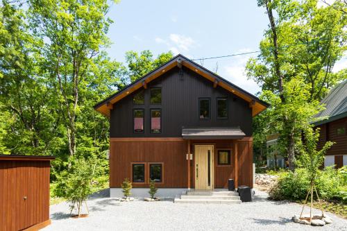 Serene - Design-led alpine retreat