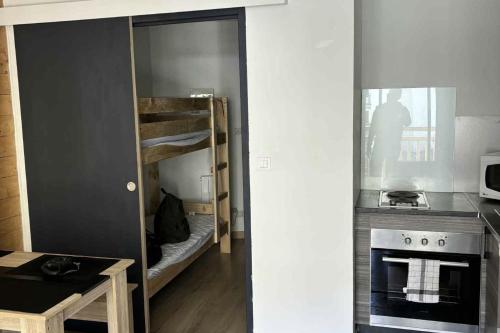 Studio with mountain view balcony