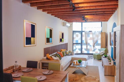 Urban Loft Space
