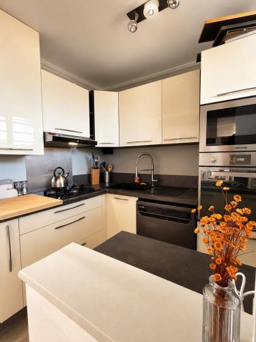 Groovy Suite, Jacuzzi et Clim, T3 métro Saint Cyprien