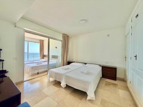 Carolina 2 Bedroom Amazing Views R186