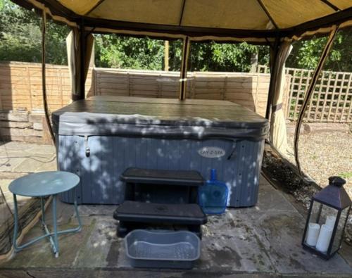 Olli's Cottage-Terrace & Jacuzzi optional photo 23
