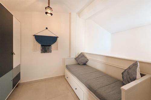 Stasi Apartment N3