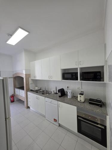 Almirante Homes - Family Room 2