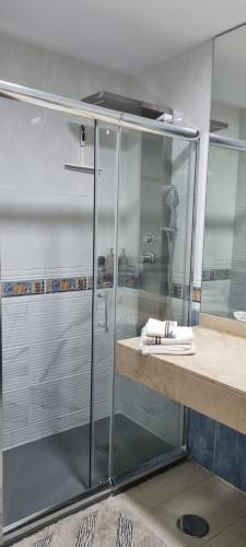 Bouganville - Apartment with Terrace & Shared Pool