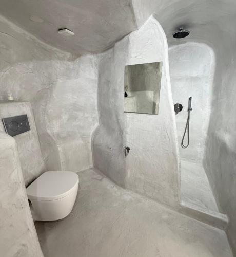 Fira Value Rooms- Fira Center- Capital Santorini