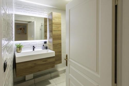 #38 Staywizus - 1BDR Place Massena Central - near beach - AC & WIFI