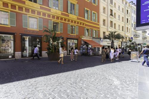 #38 Staywizus - 1BDR Place Massena Central - near beach - AC & WIFI