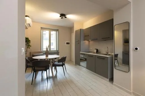 Beyond Properties - Lungo Dora photo 16