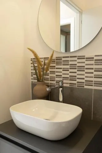 Beyond Properties - Lungo Dora photo 20
