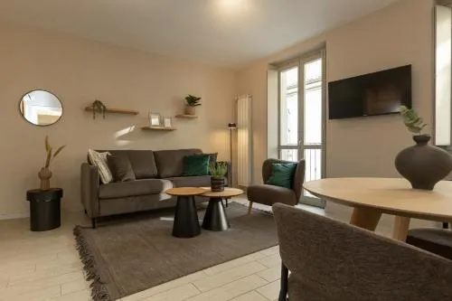 Beyond Properties - Lungo Dora photo 34