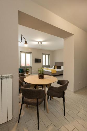 Beyond Properties - Lungo Dora photo 115