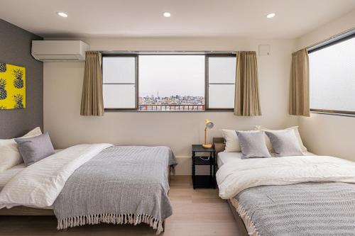 Newly opened within walking distance of the station Spacious dining area Direct access to Ueno Akihabara Tokyo and Yokohama Private rental for 9 people