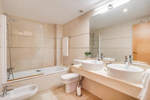 La Resina Golf Retreat With Terrace & Pool photo 15