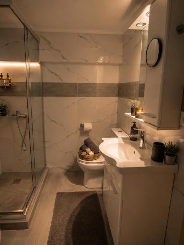 N&P Residence Stylish Stay Near the Acropolis