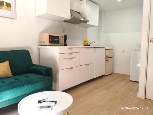 Triana Riverside Studio B